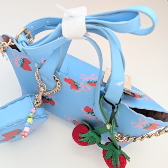 NWT Juicy Couture Sweet Strawberry Tote/Crossbody Bag w/Fun Detachable Pieces - Picture 8 of 16